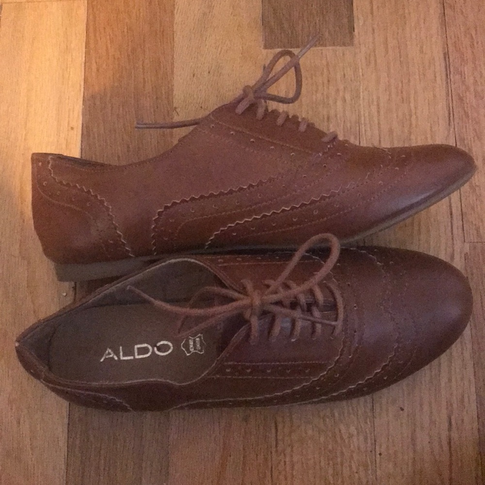 Genuine leather vintage style oxfords